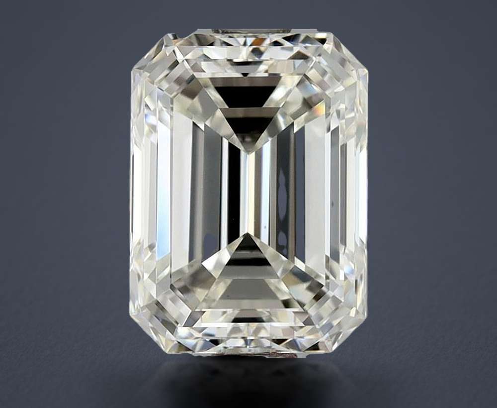 1.80 Carat Emerald Natural Diamond