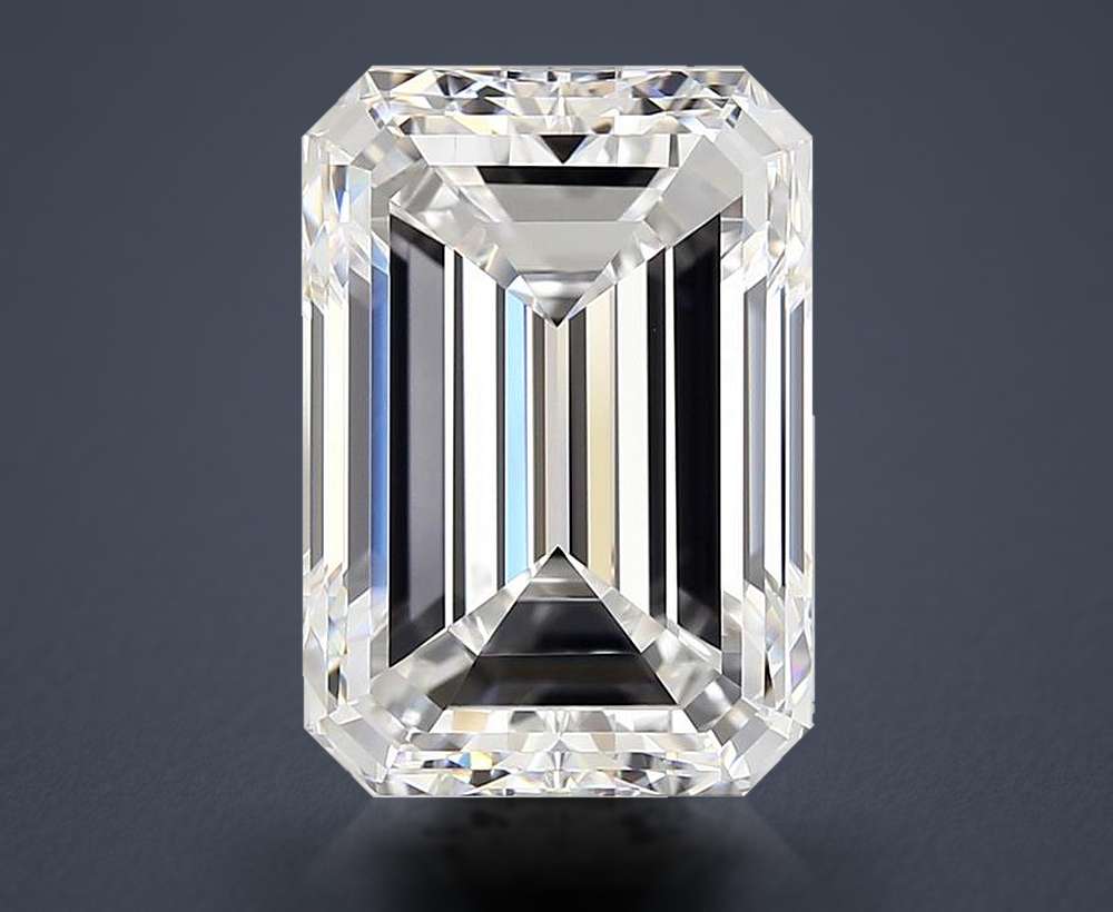 5.01 Carat Emerald Natural Diamond
