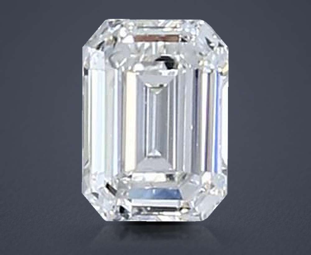 0.31 Carat Emerald Natural Diamond