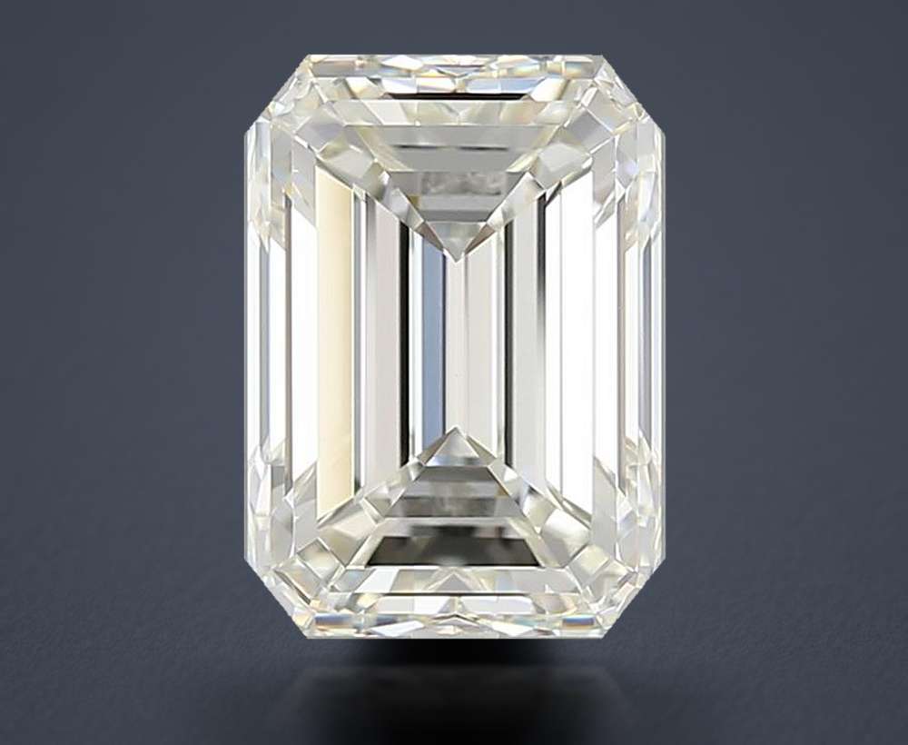 3.01 Carat Emerald Natural Diamond