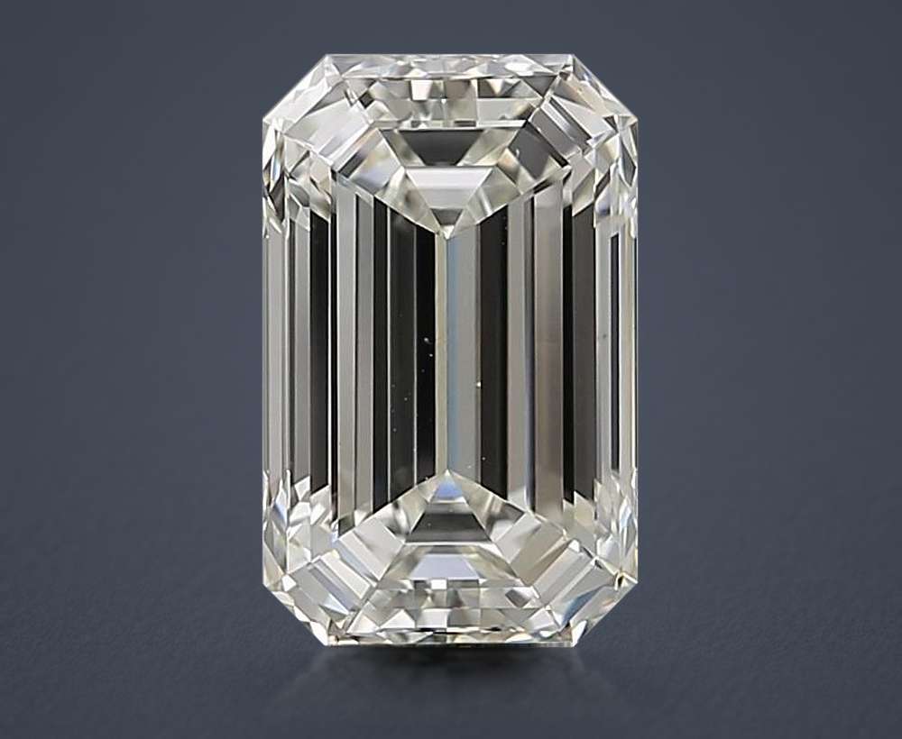 3.01 Carat Emerald Natural Diamond