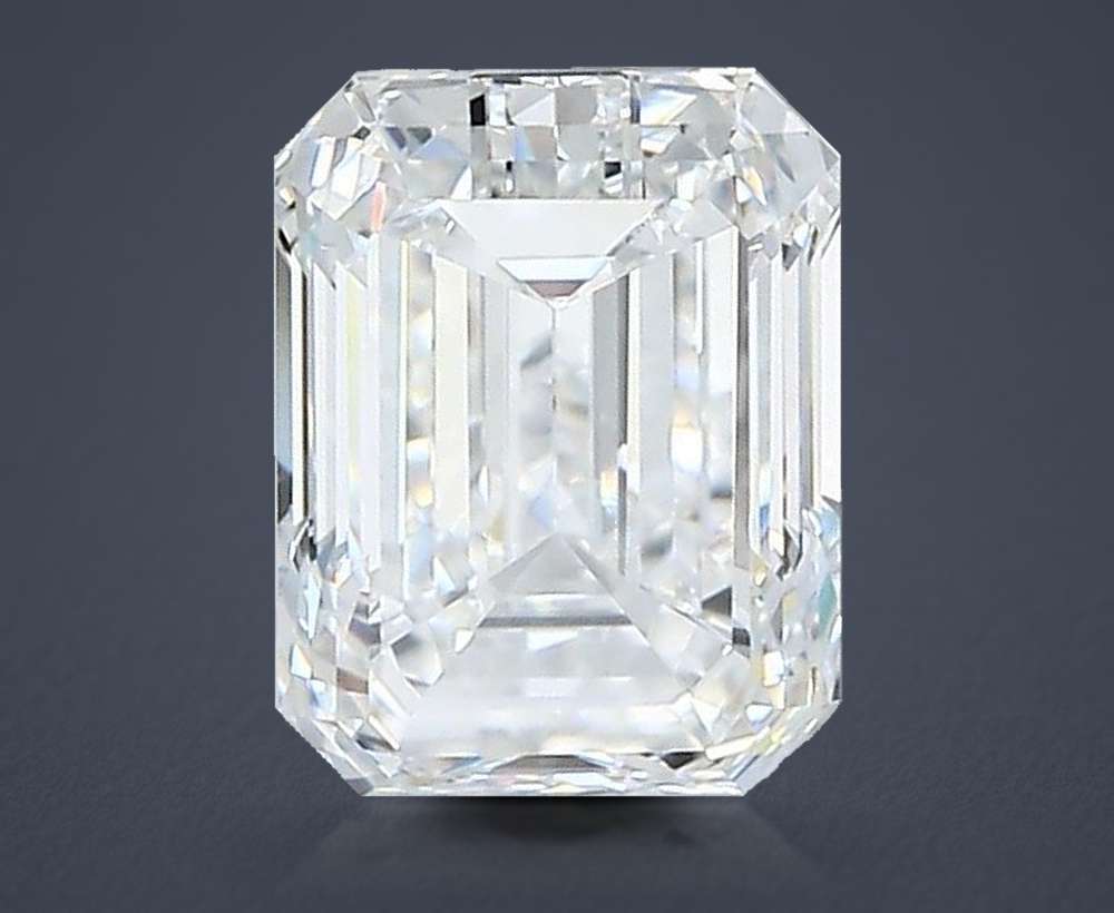 2.01 Carat Emerald Natural Diamond
