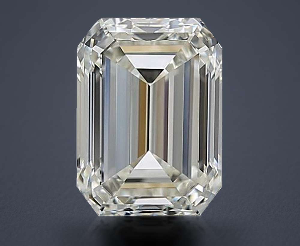 2.50 Carat Emerald Natural Diamond