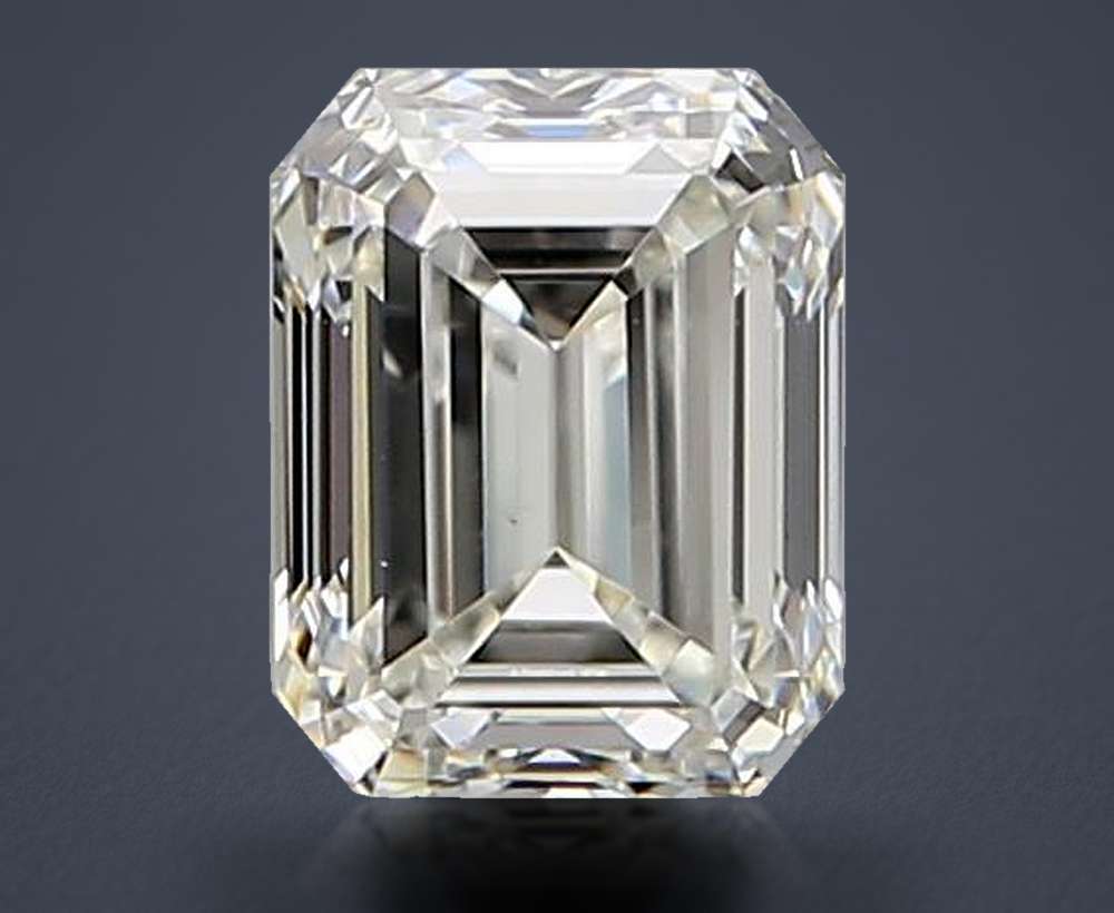0.40 Carat Emerald Natural Diamond