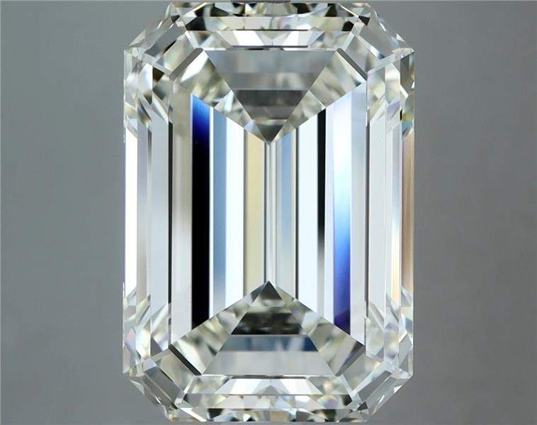 8.19ct I VVS1 Rare Carat Ideal Cut Emerald Diamond