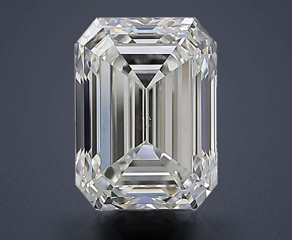 2.50 Carat Emerald Natural Diamond