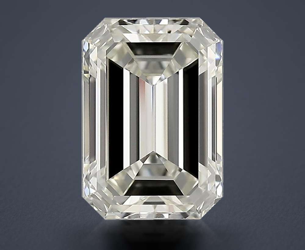 3.08 Carat Emerald Natural Diamond