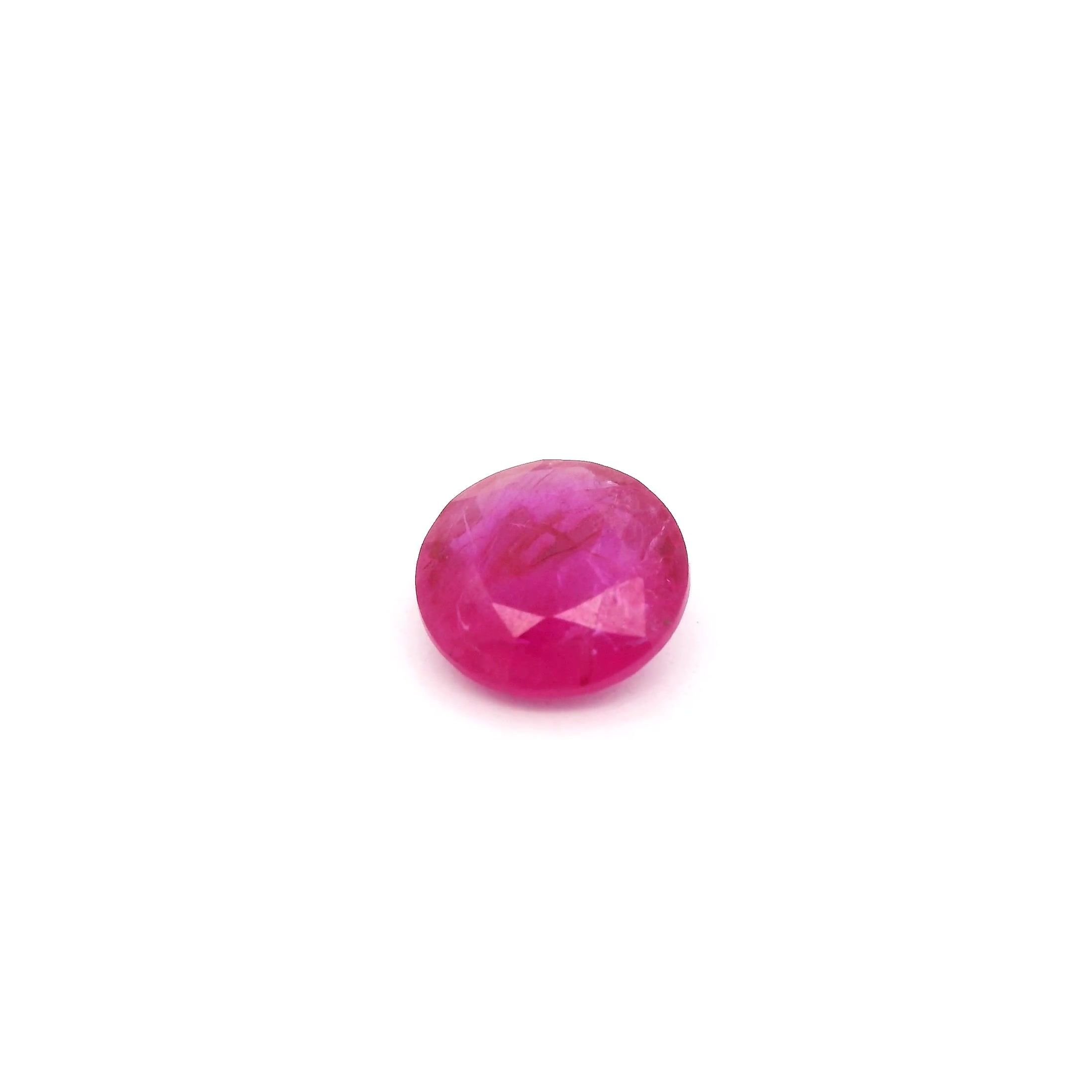 1.07 Carat Intense Red Round Ruby