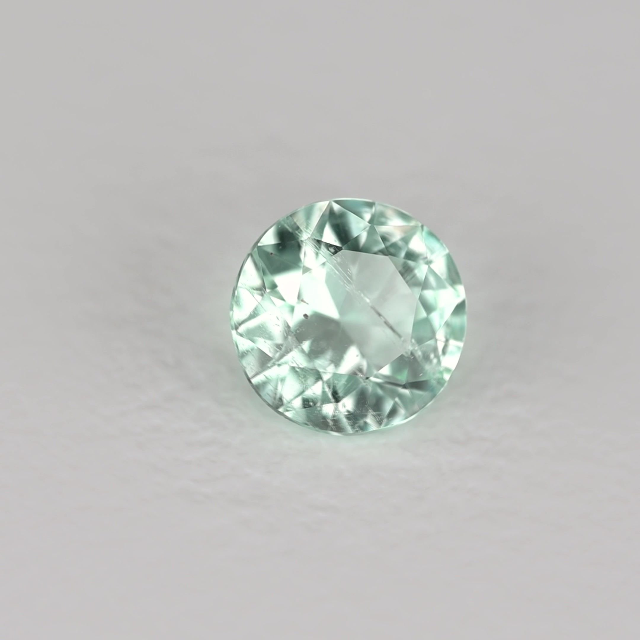 0.21 Carat Green Round Emerald