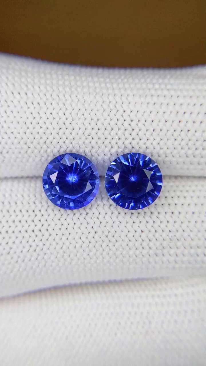 5.13 Carat Blue Round Sapphire