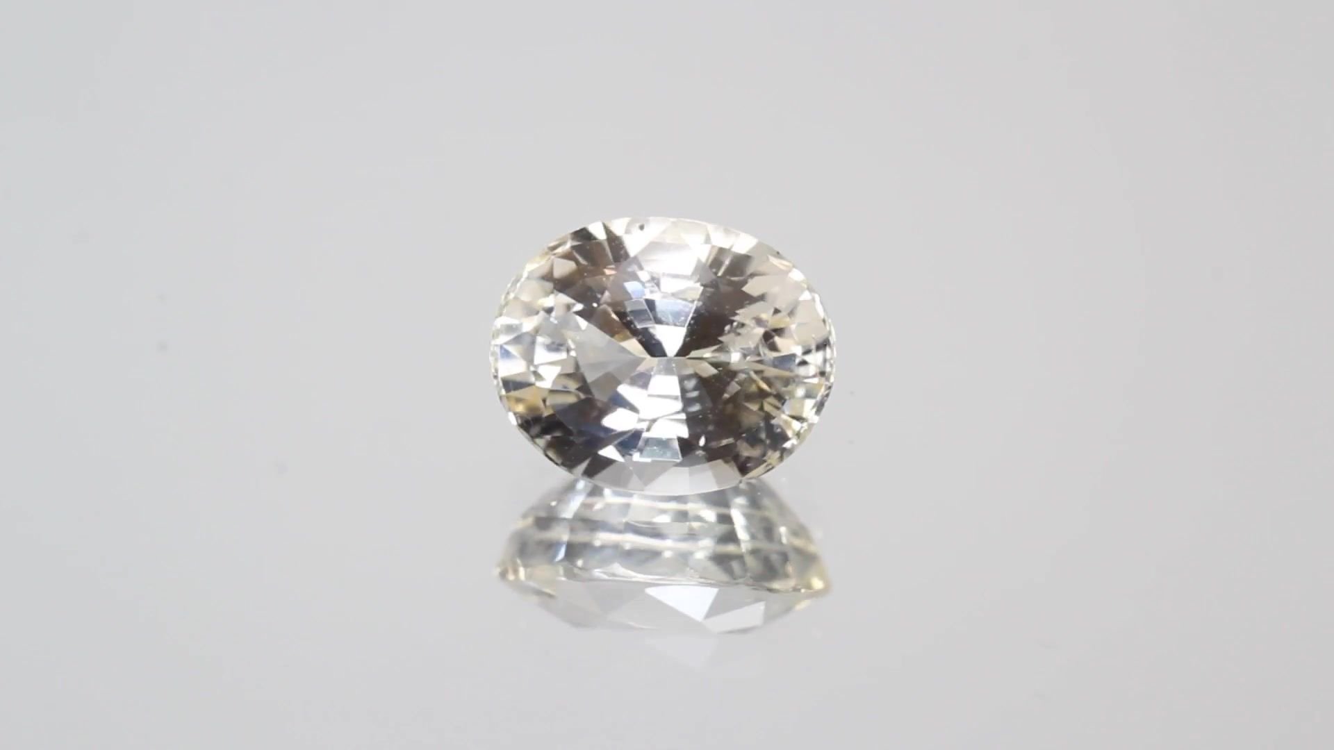 2.67 Carat Light Yellow Oval Sapphire