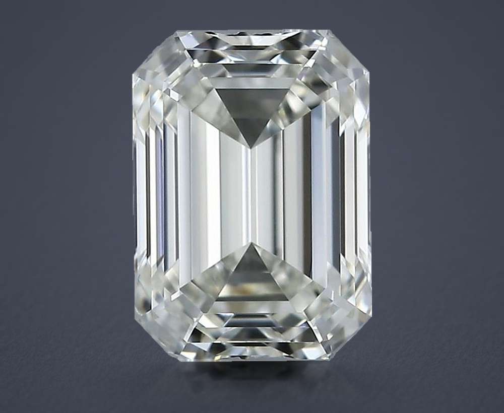 0.70 Carat Emerald Natural Diamond