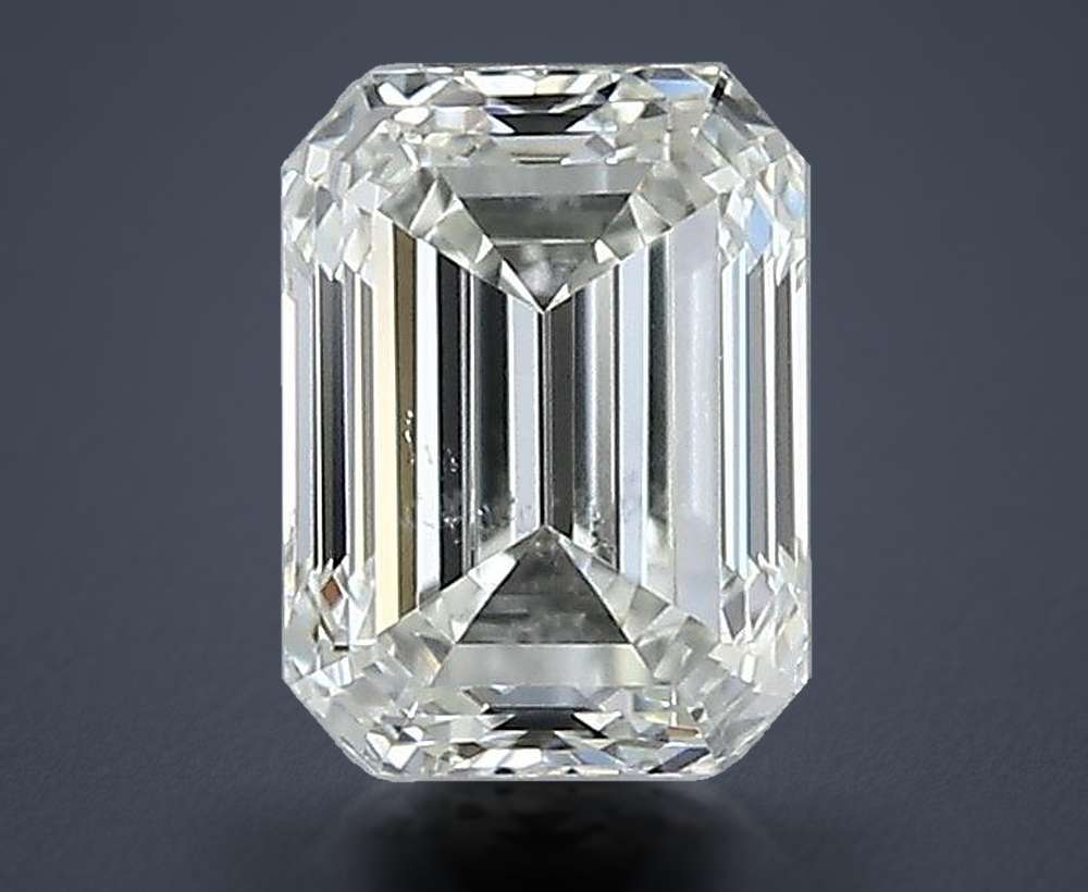0.37 Carat Emerald Natural Diamond