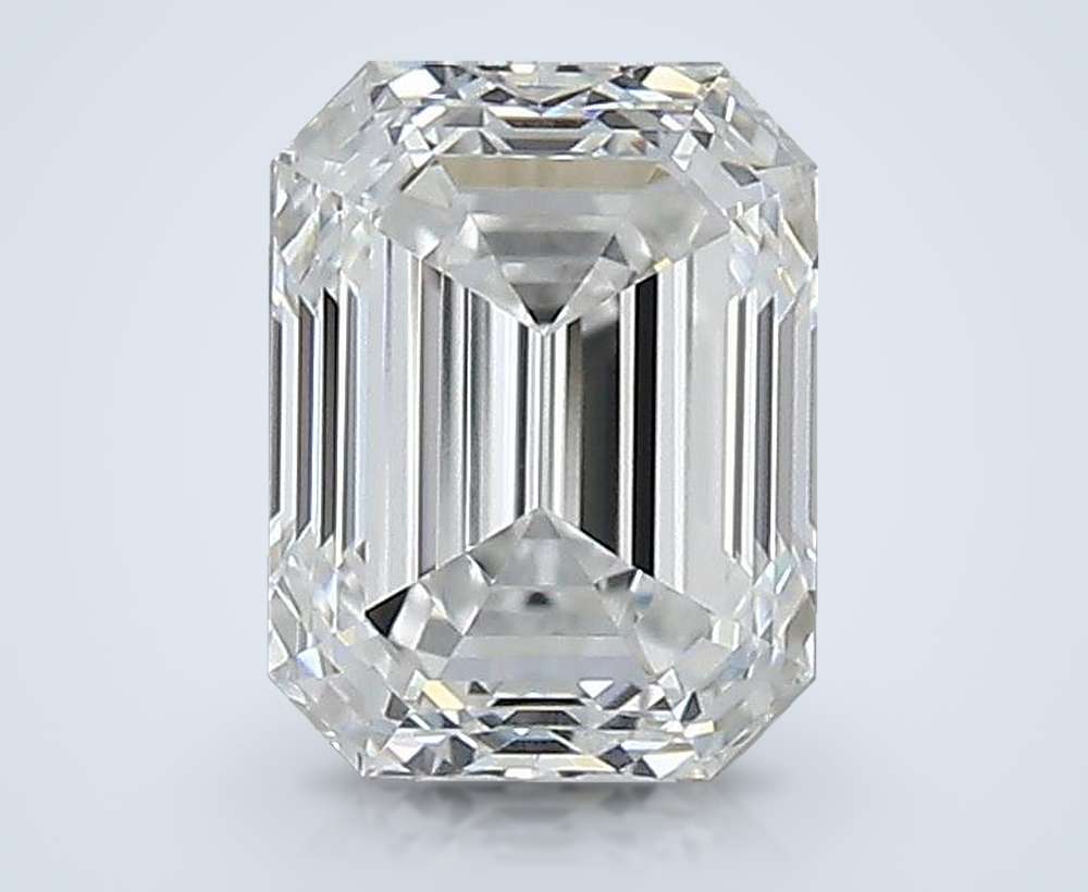0.70 Carat Emerald Natural Diamond