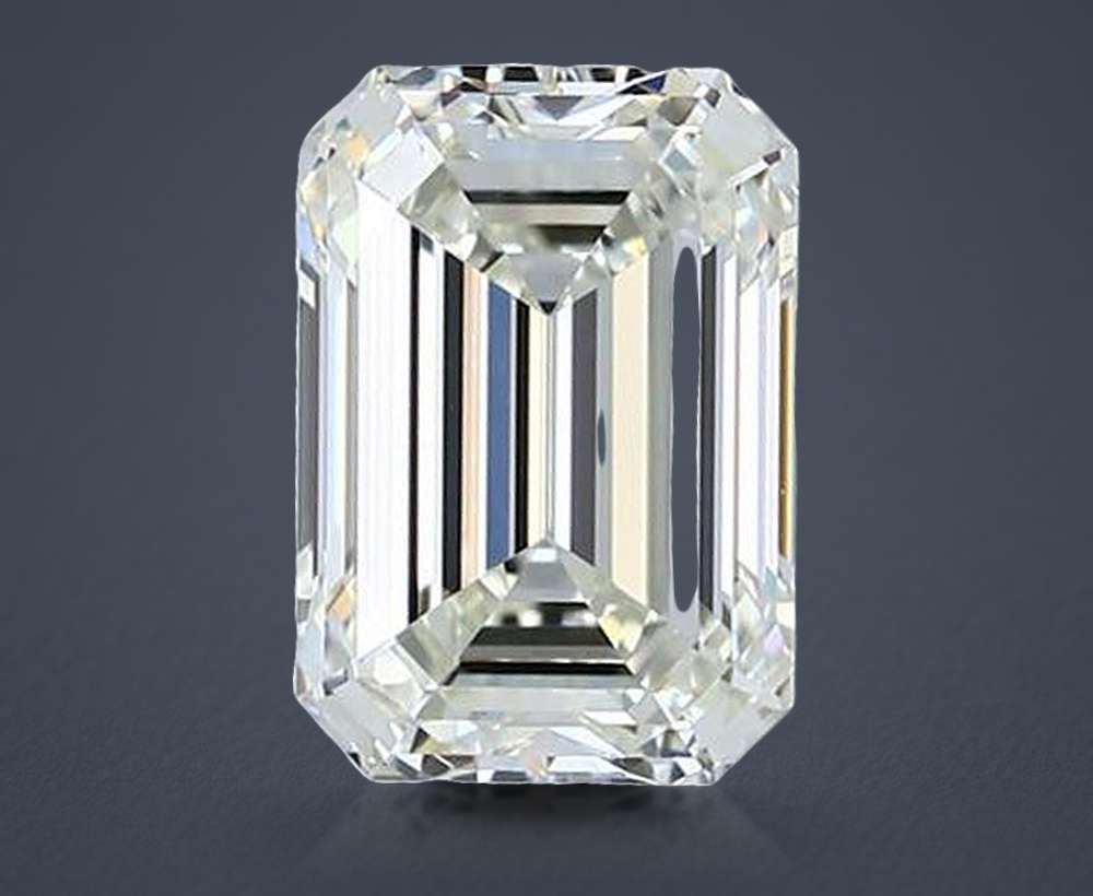 3.01 Carat Emerald Natural Diamond