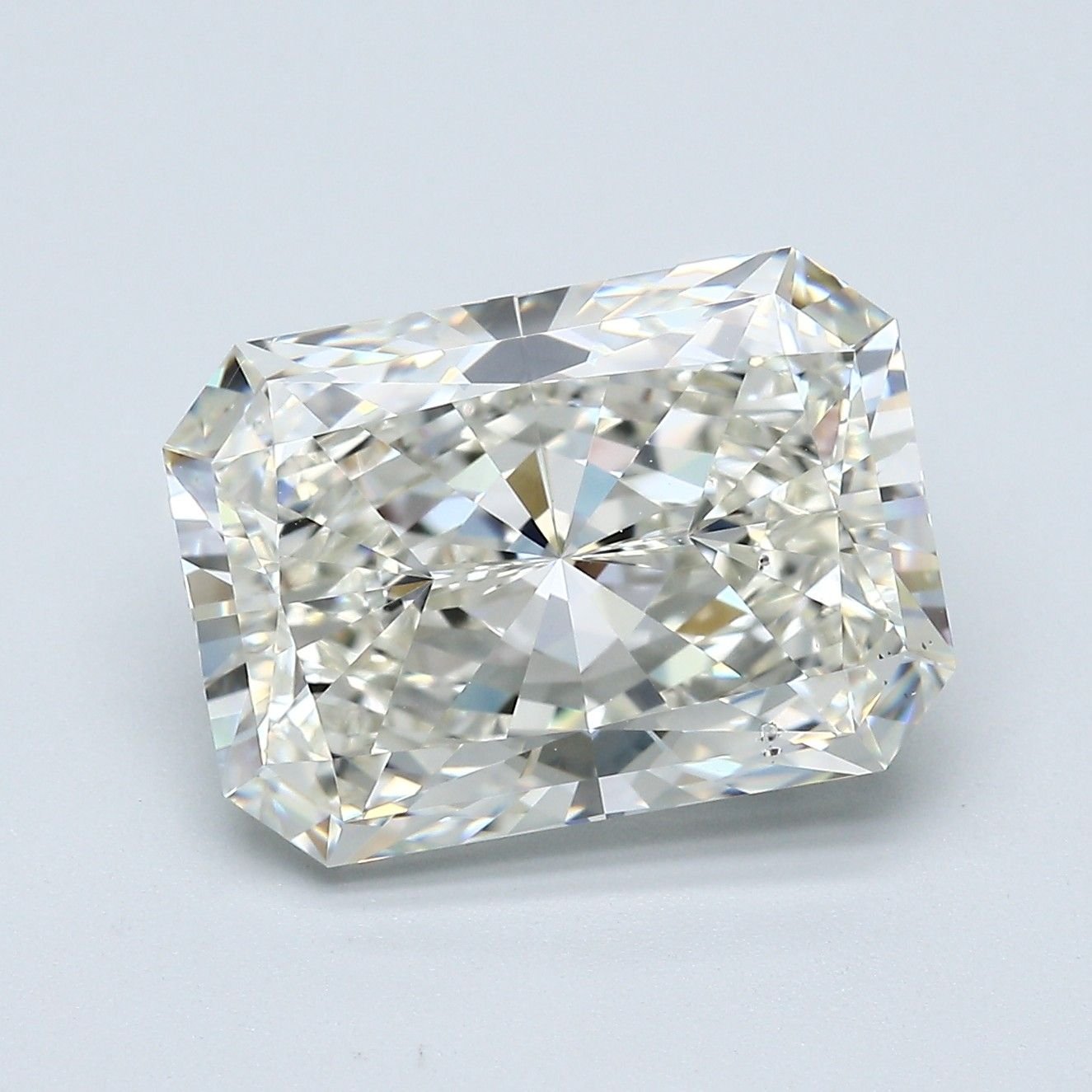 7.02ct J SI1 Rare Carat Ideal Cut Radiant Diamond