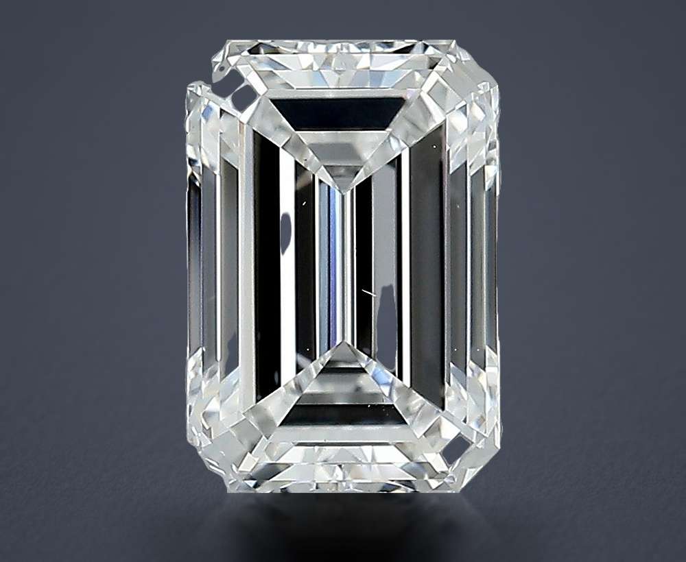 2.50 Carat Emerald Natural Diamond