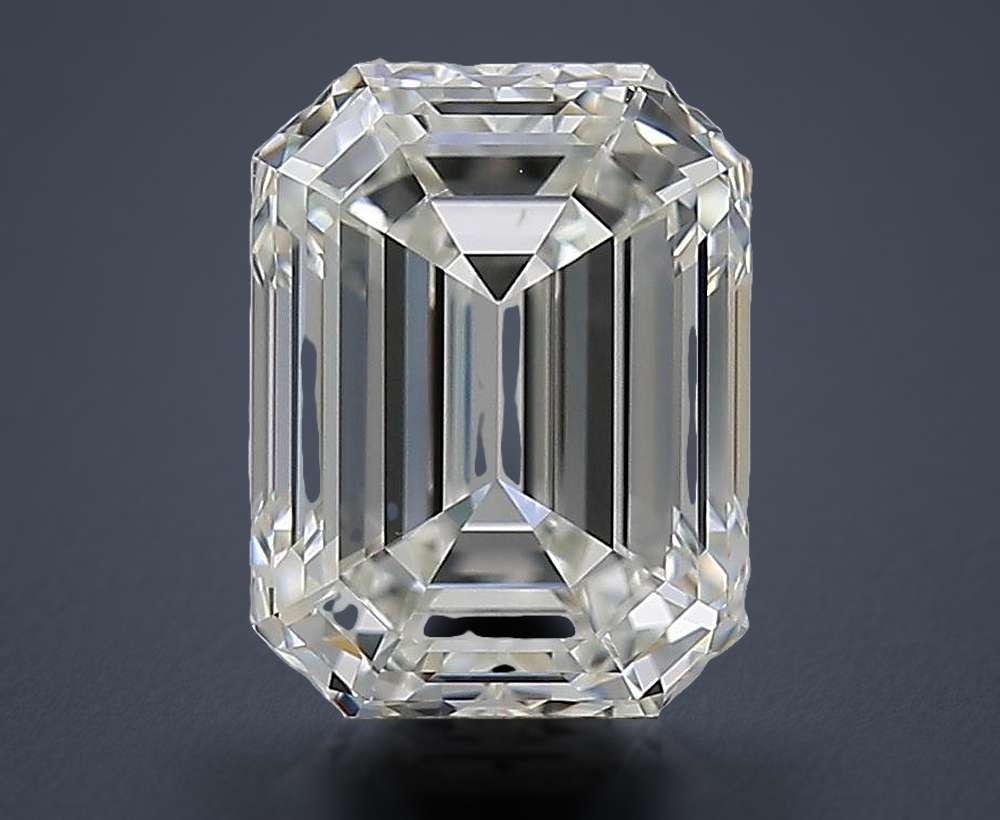 3.01 Carat Emerald Natural Diamond