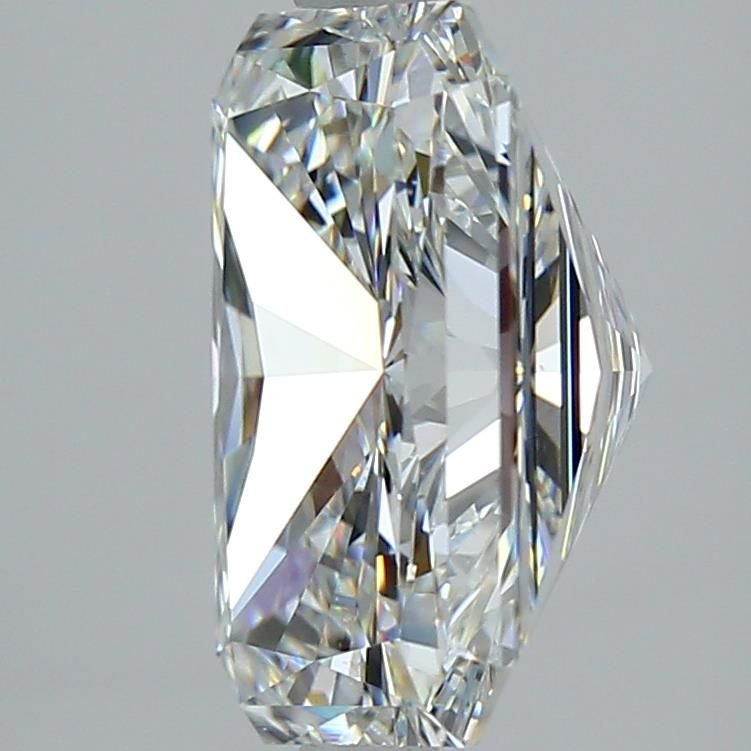 6.03ct I VS2 Rare Carat Ideal Cut Radiant Diamond