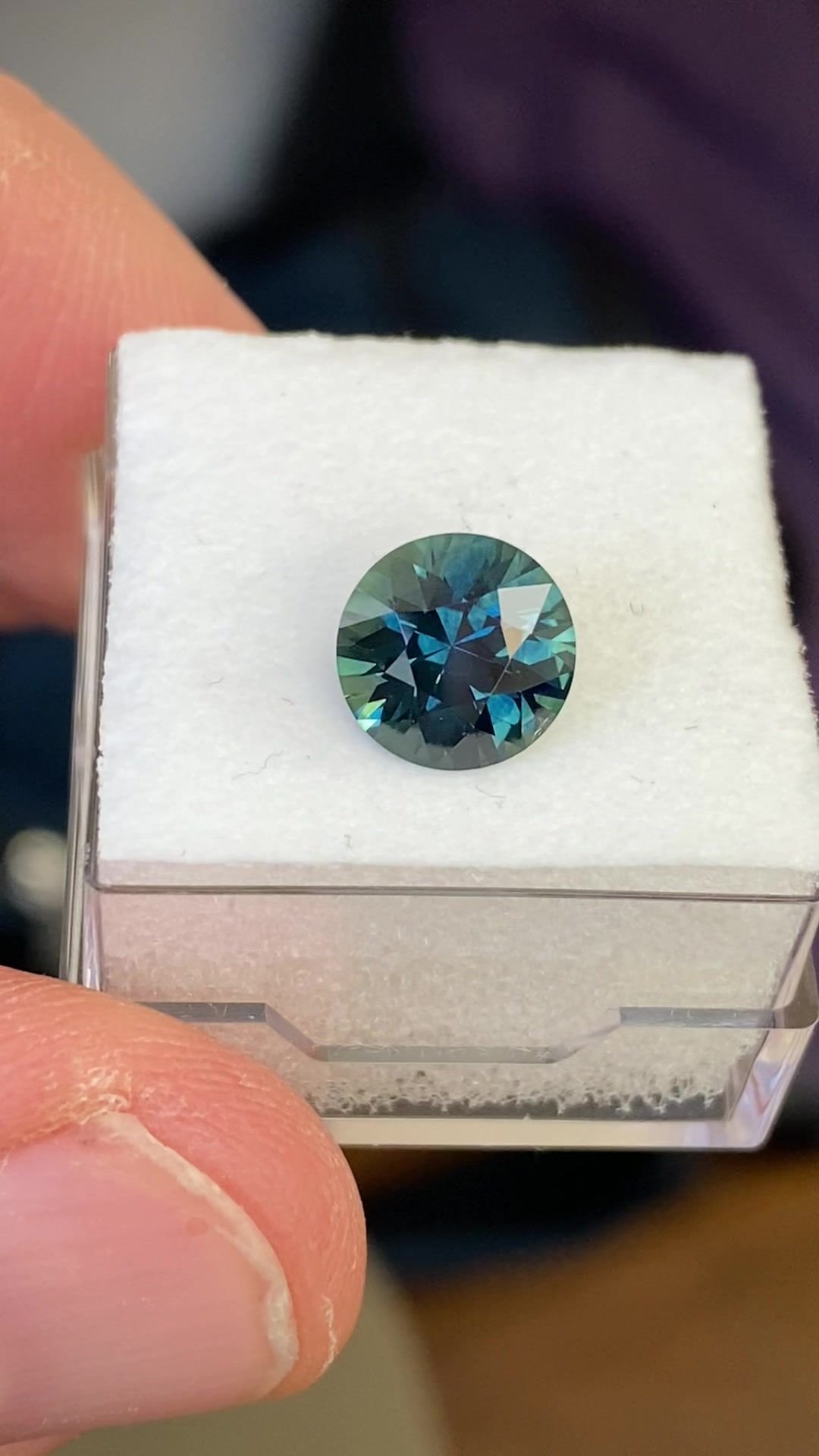 2.59 Carat Green Round Sapphire