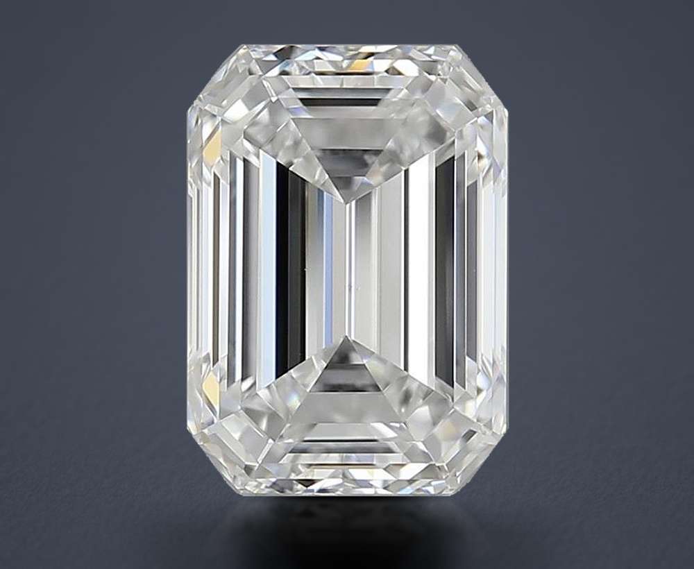 2.20 Carat Emerald Natural Diamond