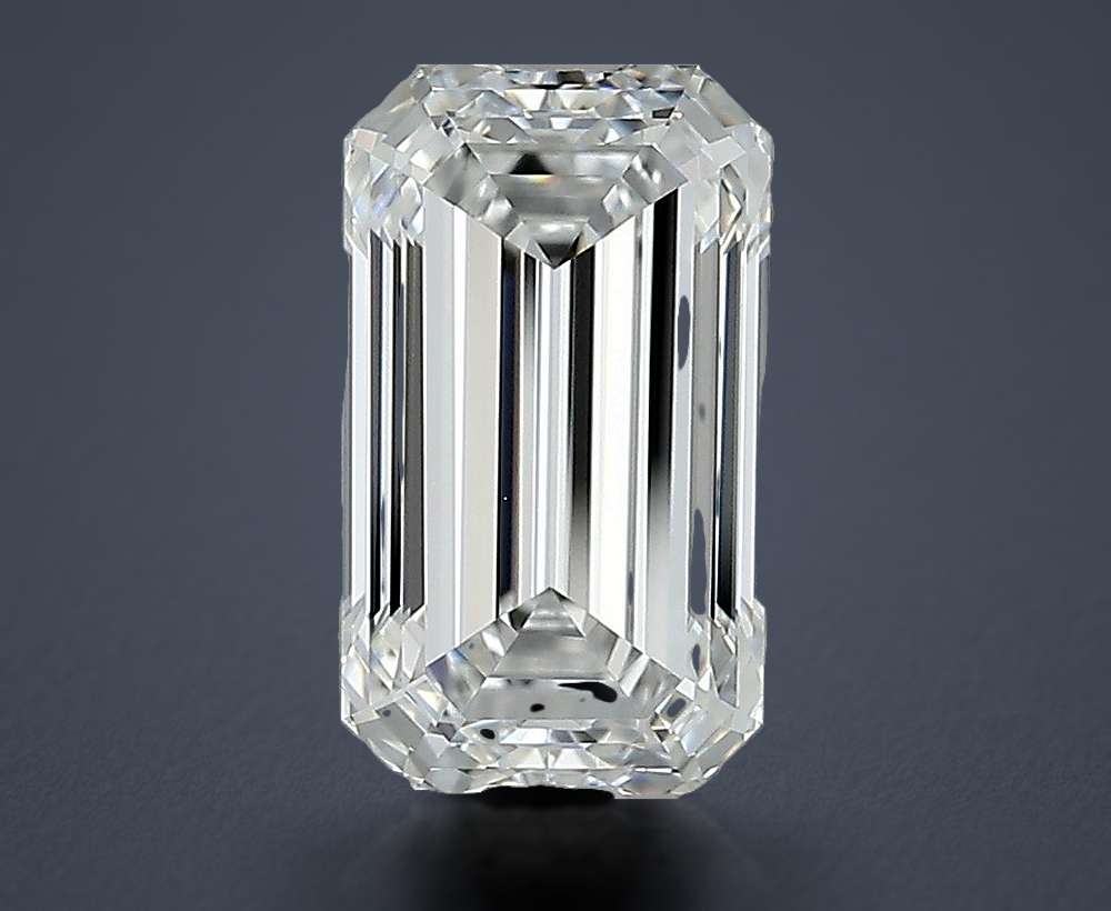 2.53 Carat Emerald Natural Diamond