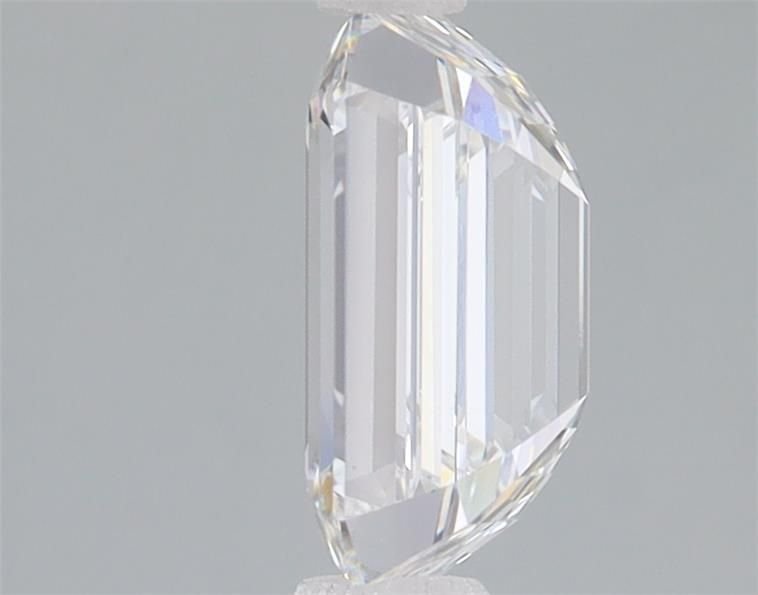 1.73 Carat Emerald Lab Diamond