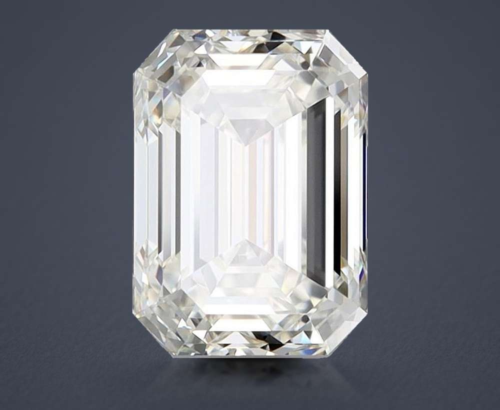 1.90 Carat Emerald Natural Diamond