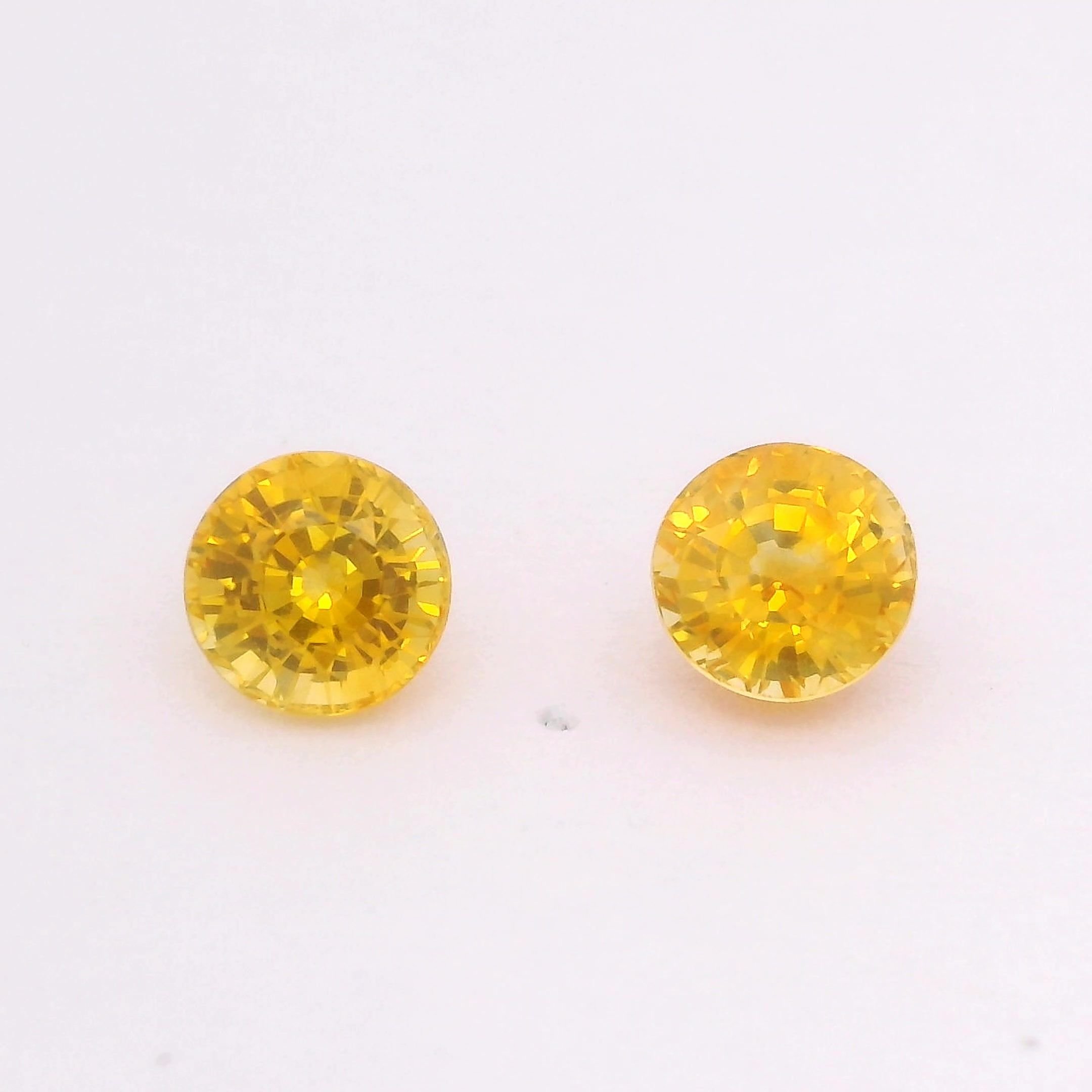 0.99 Carat Intense Yellow Round Sapphire